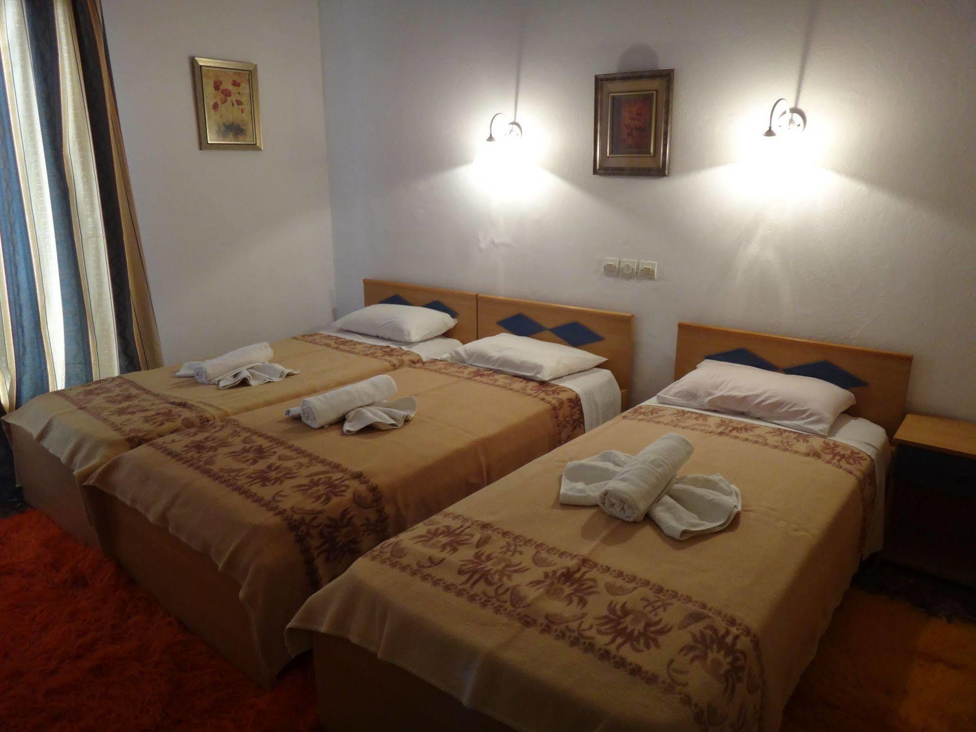 Sofia Rooms Loutra Edipsou  Dış mekan fotoğraf