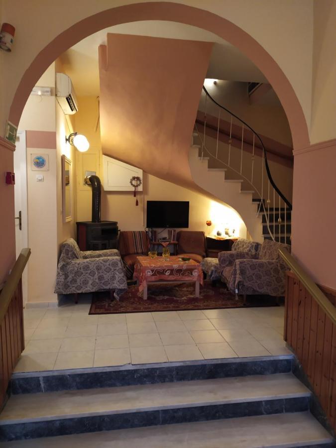Sofia Rooms Loutra Edipsou  Dış mekan fotoğraf